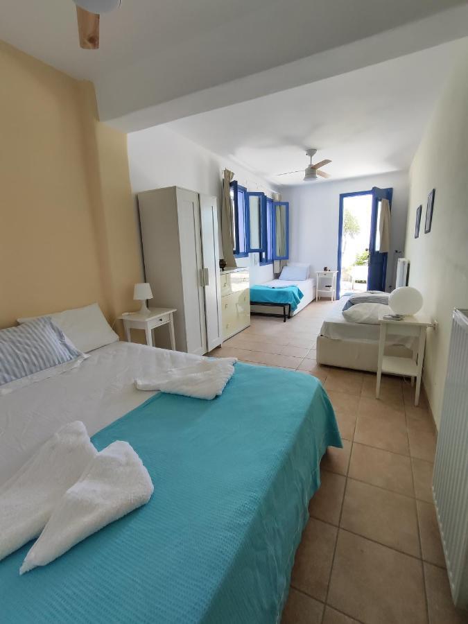 Country house Alia's Sea View & Aprovaton