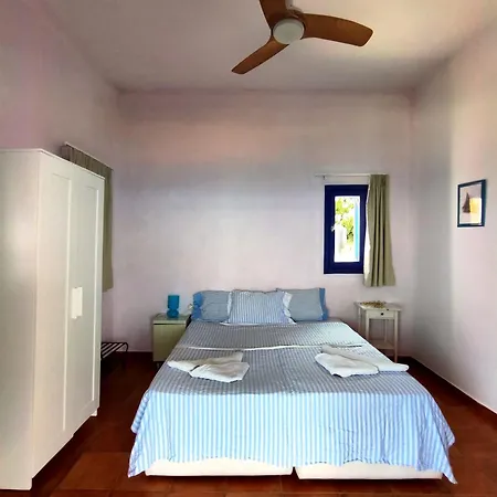 Alia'S Sea View Villa & Studios Aprovaton Exterior photo